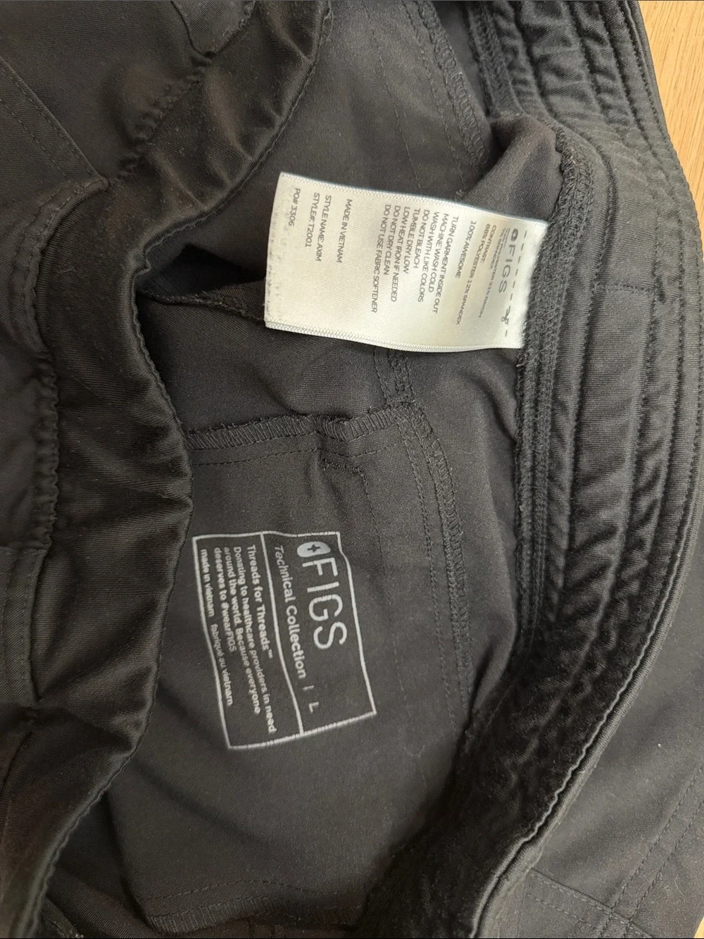 Figs Men's Black Cargo Scrub Pants with Utility Pocket